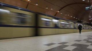 Над 271 000 души са ползвали метрото до 15 часа