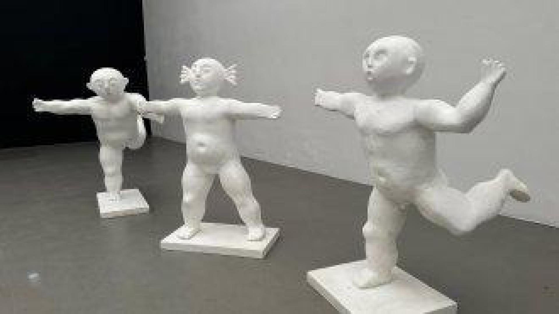 "Мъжки, женски, среден род..." - новата "приказна" изложба на Павел Койчев