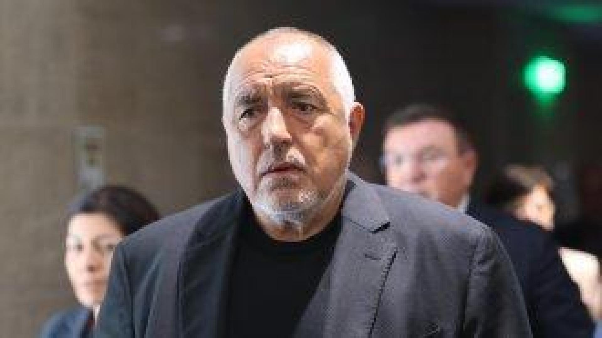 Борисов нападна Терзиев: Момчето е неможач!