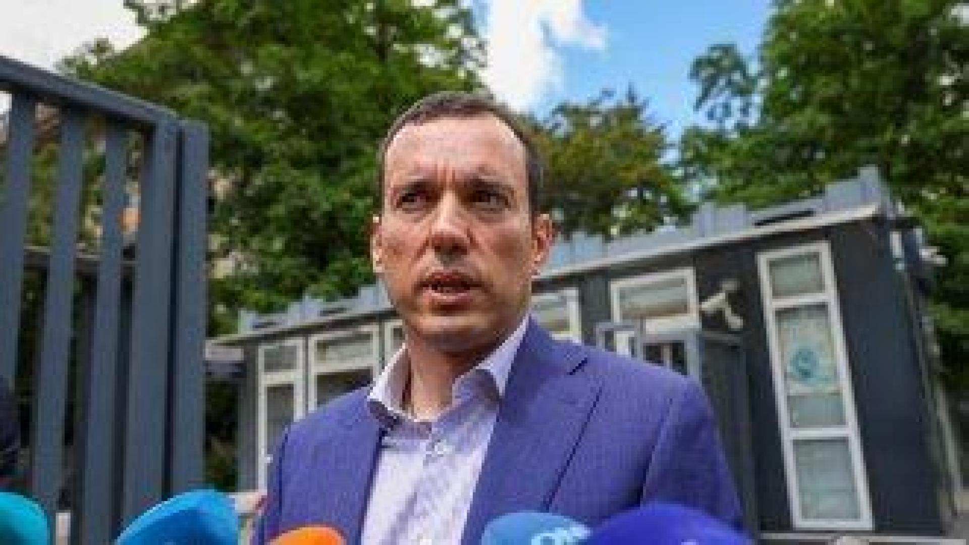 Васил Терзиев: Нямам повод да си говоря с хора, които държат за заложници цял един град