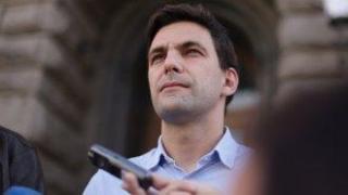 Никола Минчев ще даде имунитета си заради разследване срещу бившия му асистент за Huawei (Обновена)