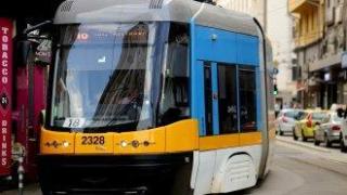 Автобуси, тролеи и трамваи се движат по график в София