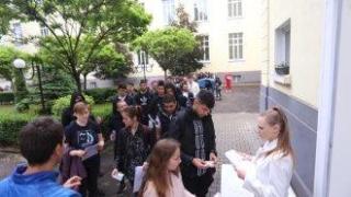 Над 50 000 зрелостници ще се явят на матура по БЕЛ. Какво ги очаква?
