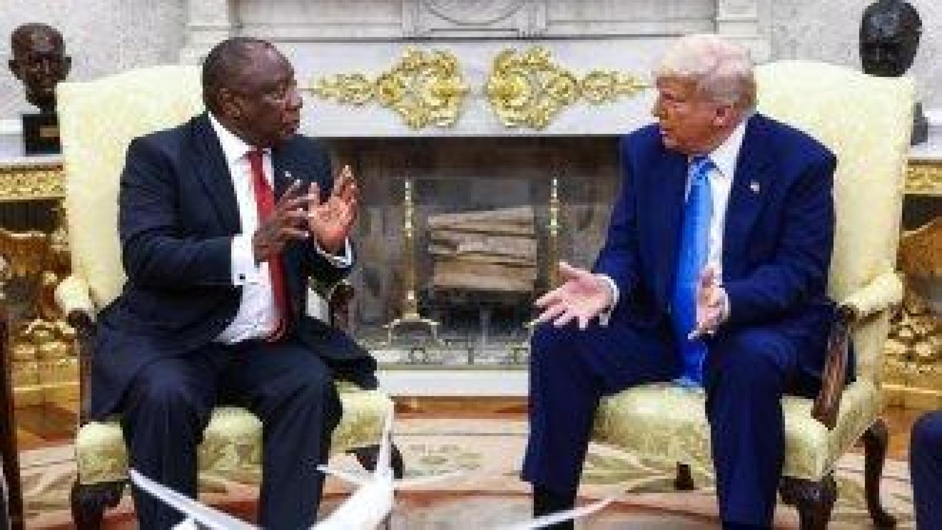 "Жалко, че нямам самолет да ви подаря". Втората засада на Тръмп в Овалния кабинет