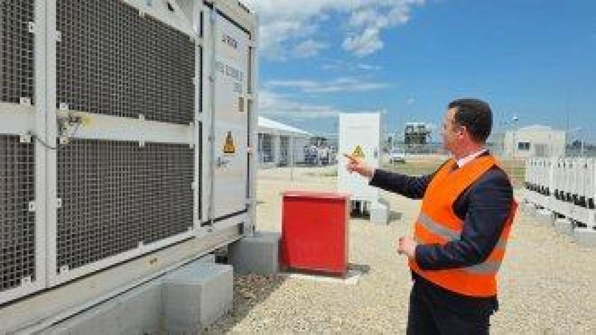 Край Ловеч заработи най-големият парк за съхранение на ток в Европа