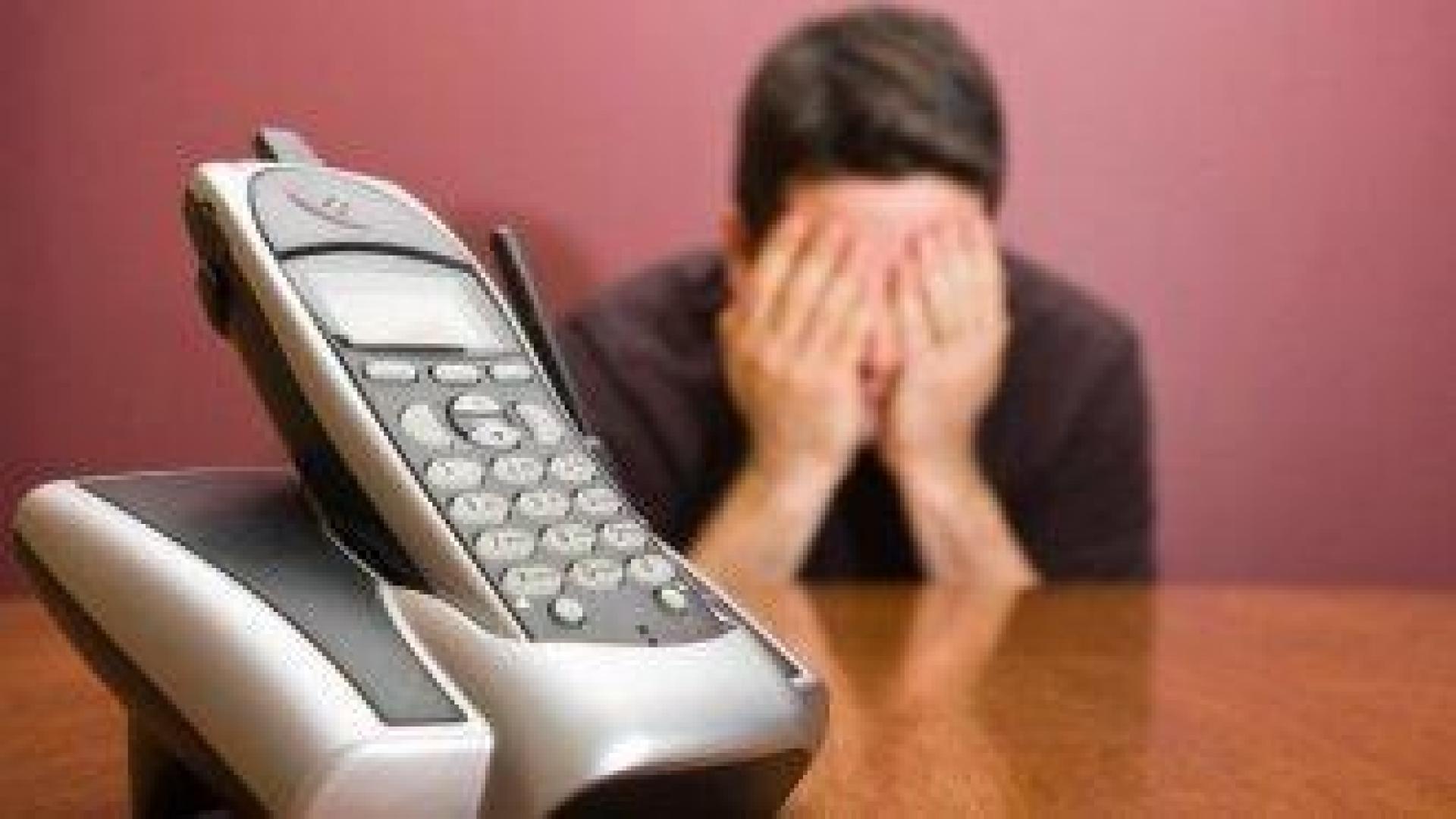 Колекторите няма да могат да тормозят длъжниците по телефона през нощта