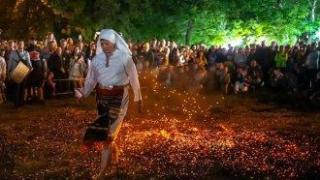 Без икони, или Бог ще ви накаже: Църквата обяви война на нестинарството