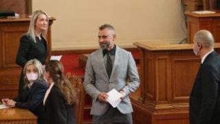 Калин Вельов напуска поста на зам.-министър на културата