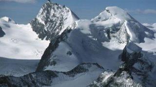 Телата на петима скиори са открити в Швейцарските Алпи