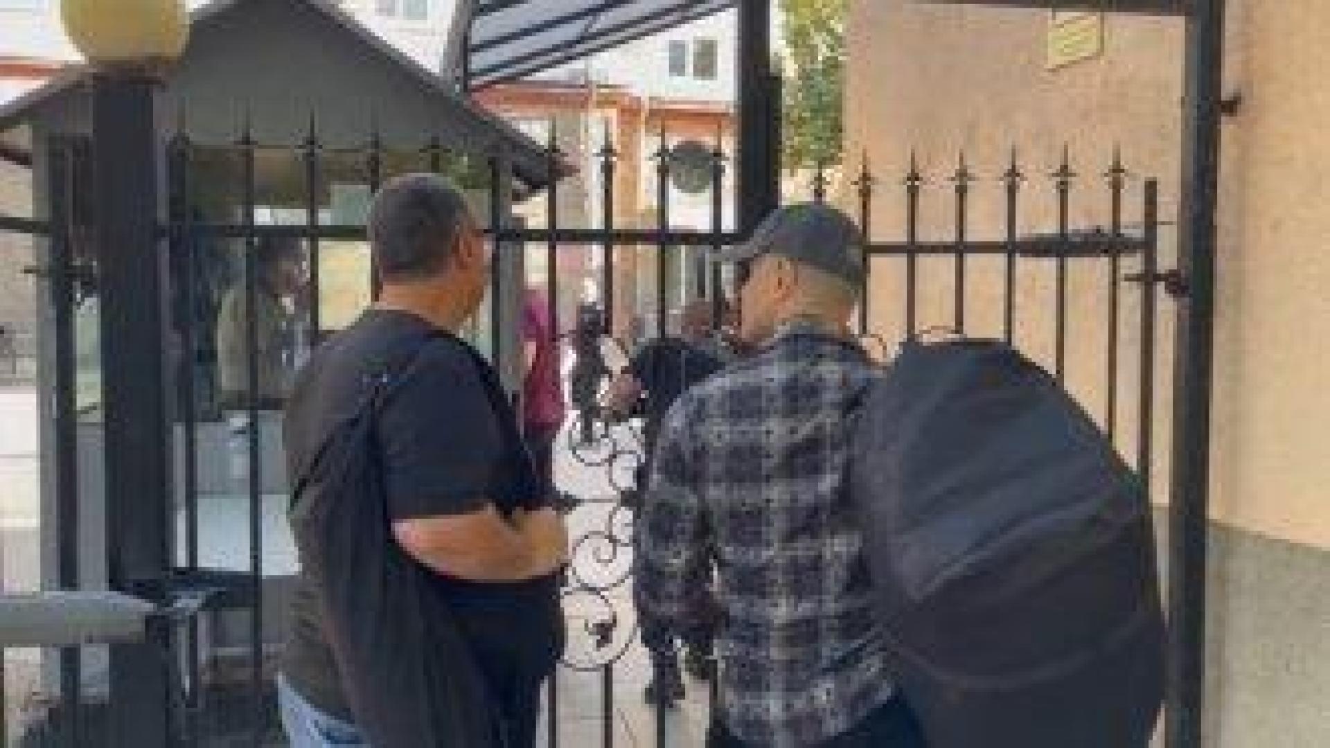 Окончателно: Брендо ще лежи само 10.5 години