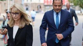 Порязана за премиер заради Пеевски влиза в Банката за развитие, която чака 4 млрд. лв. от МС