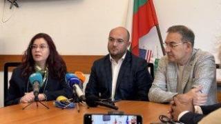 Извеждат 130 души от незаконни домове за възрастни хора във Варна