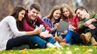 Повече от половината младежи не вярват, че могат да влияят върху обществените процеси