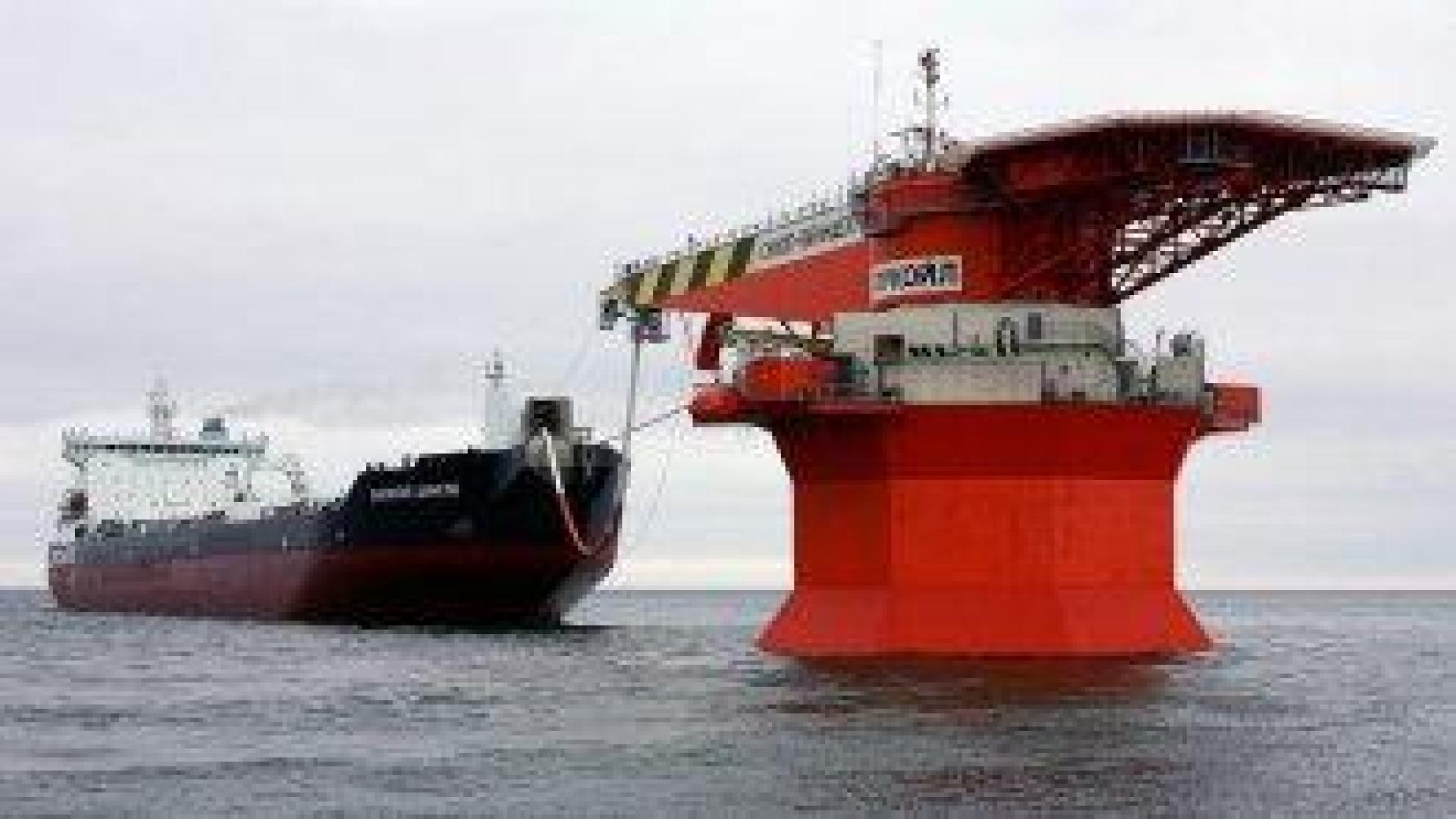 ЕК предлага таванът на цените на руския петрол да бъде понижен на 45 долара за барел