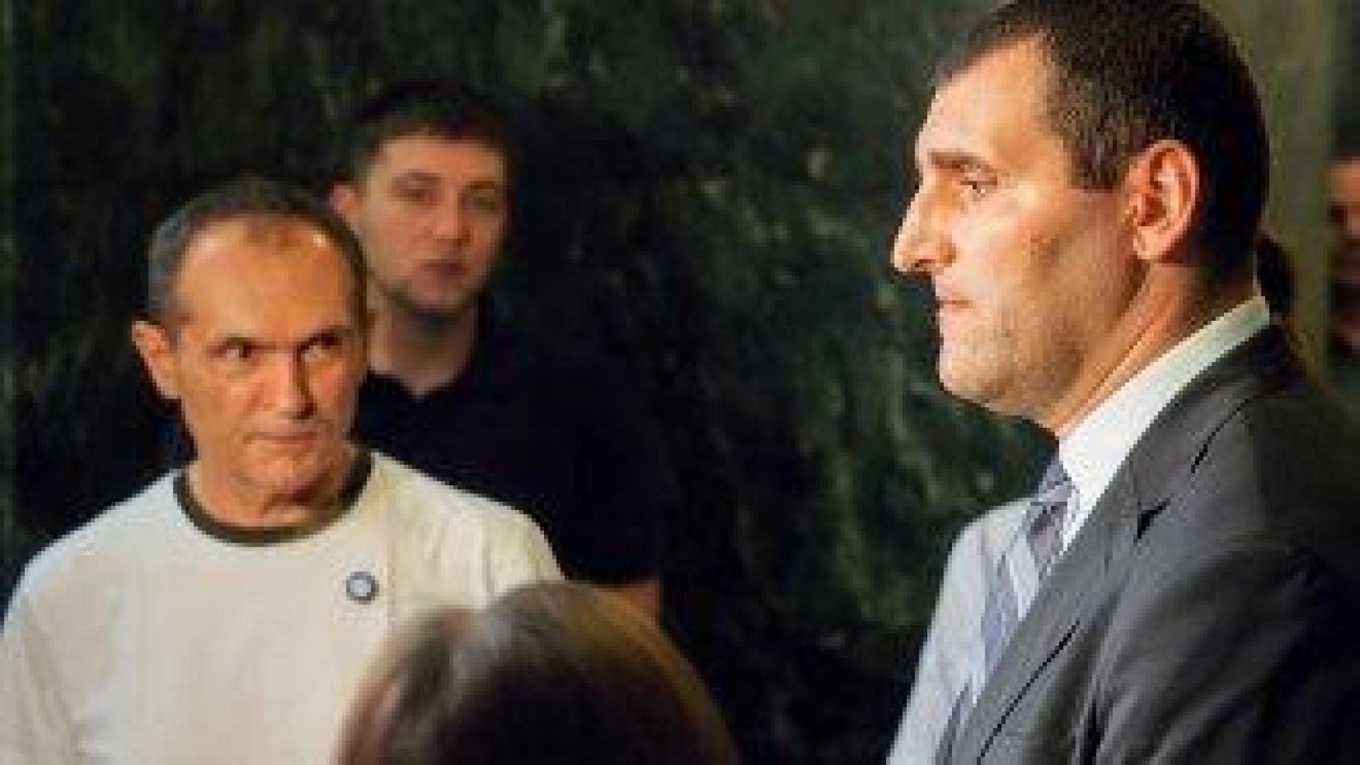 Ключово вещо лице се оказа брат на адвокат на подсъдим по делото "Божков"