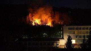 Обвиненият в тероризъм заради пожара в Търново остава в ареста