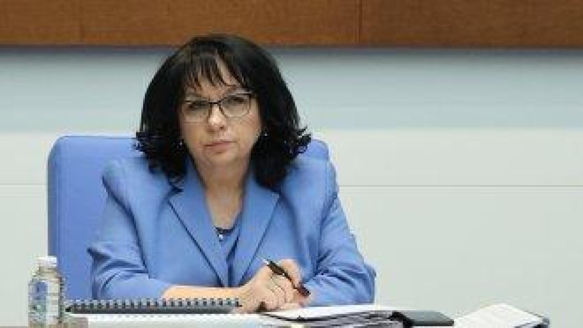 МФ не казва с каква сума банките са спасили дефицита към юни