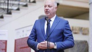 Премиерът вдигна жълт картон на областния на Плевен заради безводието