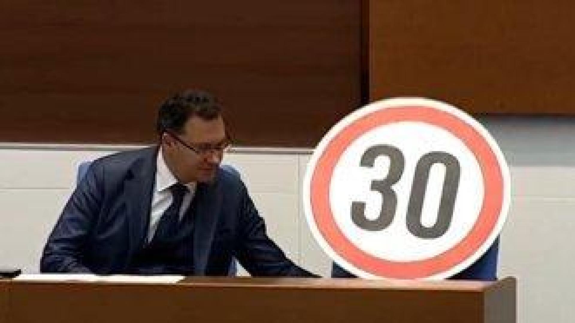 Заради случая в Русе: Митов получи "медал" за "неадекватно поведение"