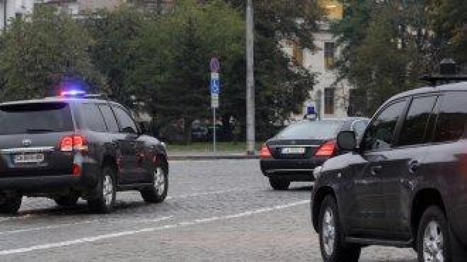 НСО няма да вози администрацията на президента, ПП-ДБ иска и поправка за Пеевски