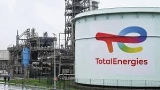 Total Energies продава соларни активи в САЩ за 950 милиона долара заради дългове