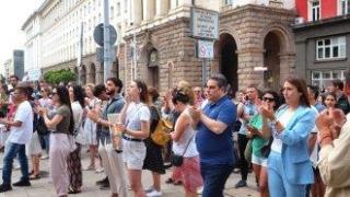 Исканият от младите лекари и сестрите ръст на заплатите ще струва 240 млн. лева