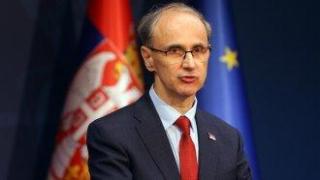 Сръбският премиер ще работи и като лекар