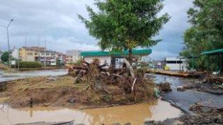 Продължава отстраняването на щетите след обилните валежи