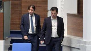 Тихомълком Кирил Петков и Божидар Божанов се оказаха подсъдими (Обновена)
