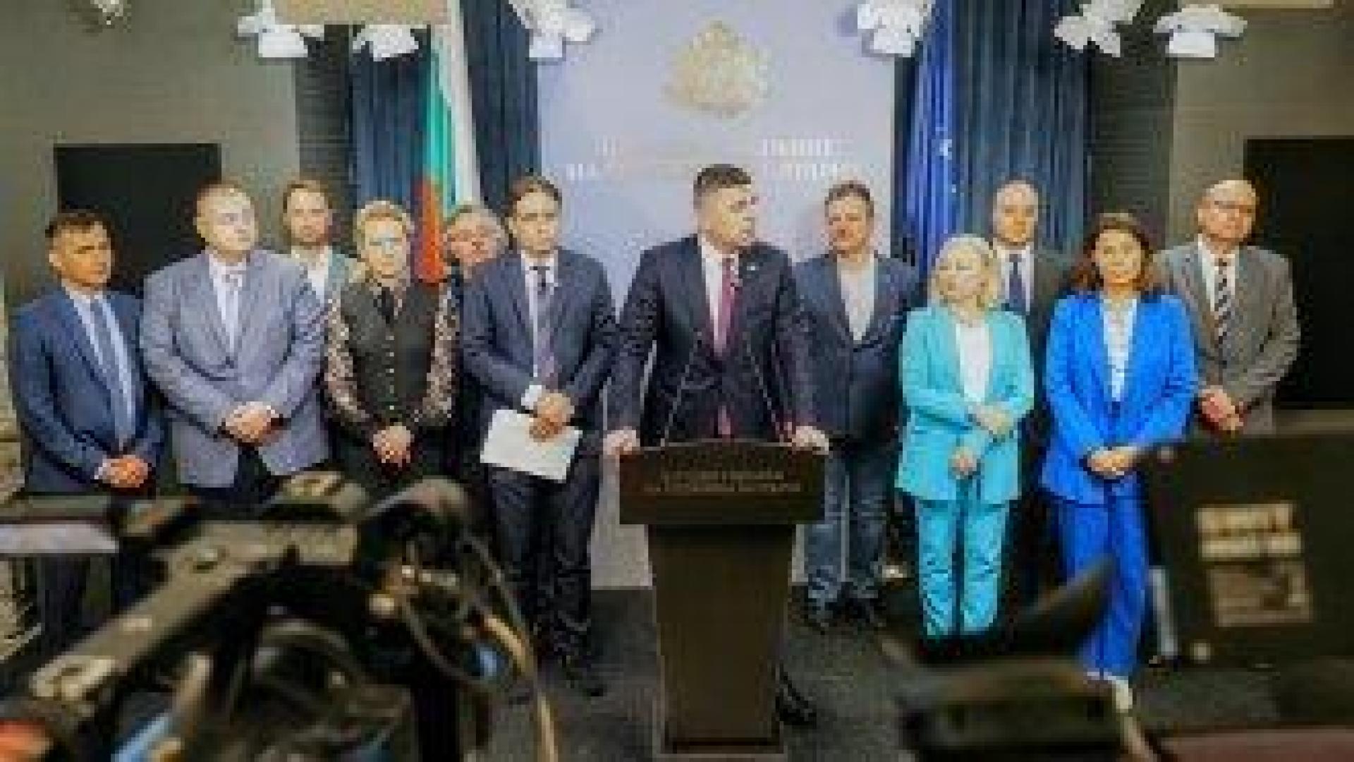 "Да, България" предлага пакет от мерки за овладяване на бюджетния дефицит