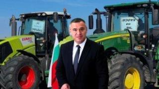 Сблъсък на фермери заради искания за оставка на агроминистъра Георги Тахов