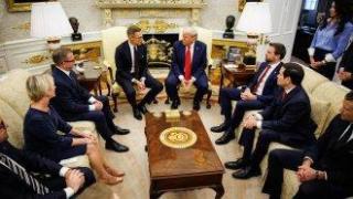 Тръмп сключи с Финландия сделка за 11 ледоразбивача