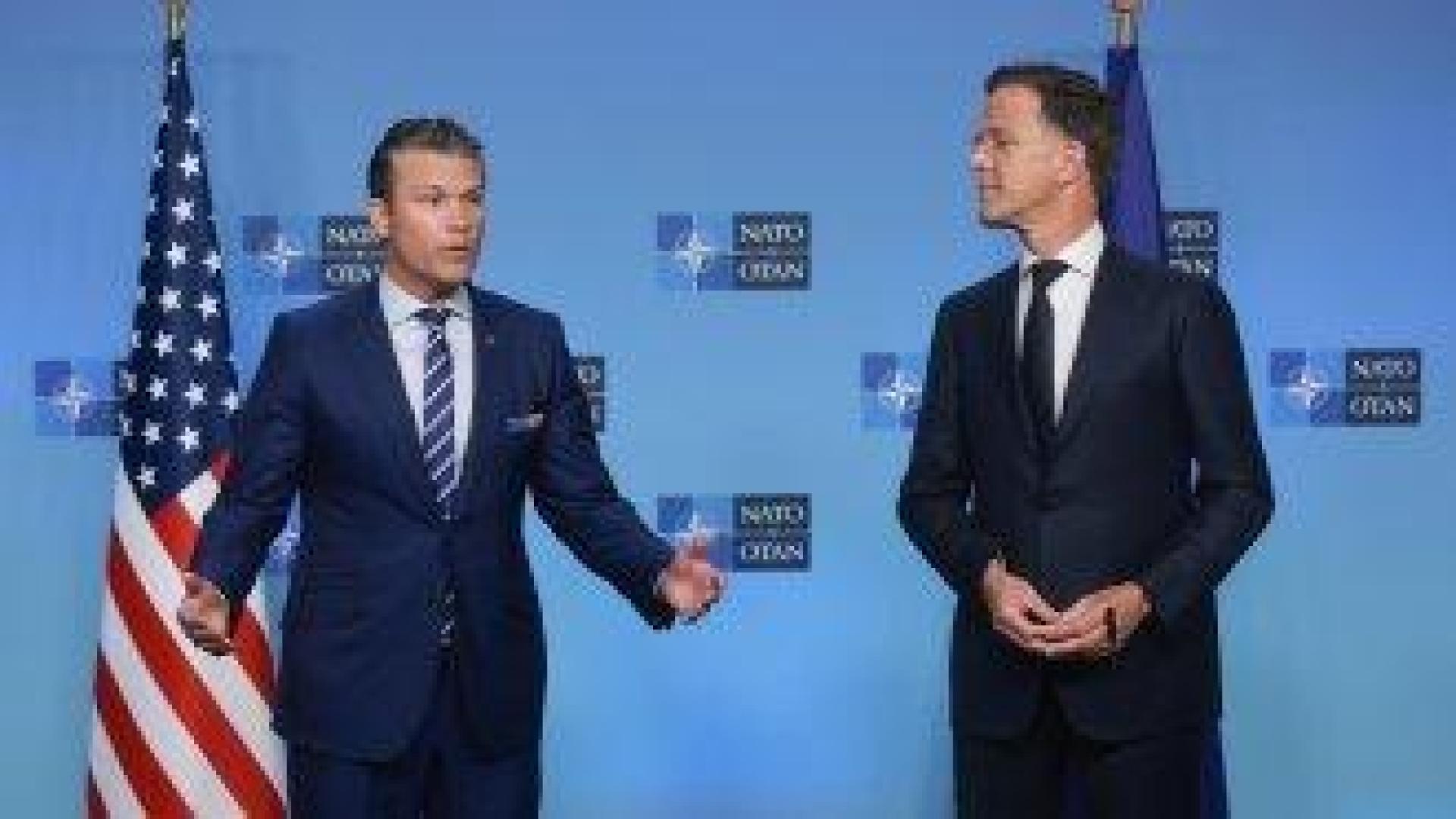 Към мир чрез сила. САЩ искат Европа да купува оръжие и да дава на Украйна