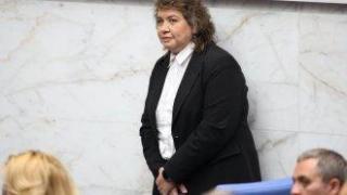 "Празникът на марулята" без Киселова: Шефката на НС почти сигурно ще се прости с поста