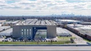 Четири технологични компании купуват центрове за данни за 40 млрд. долара