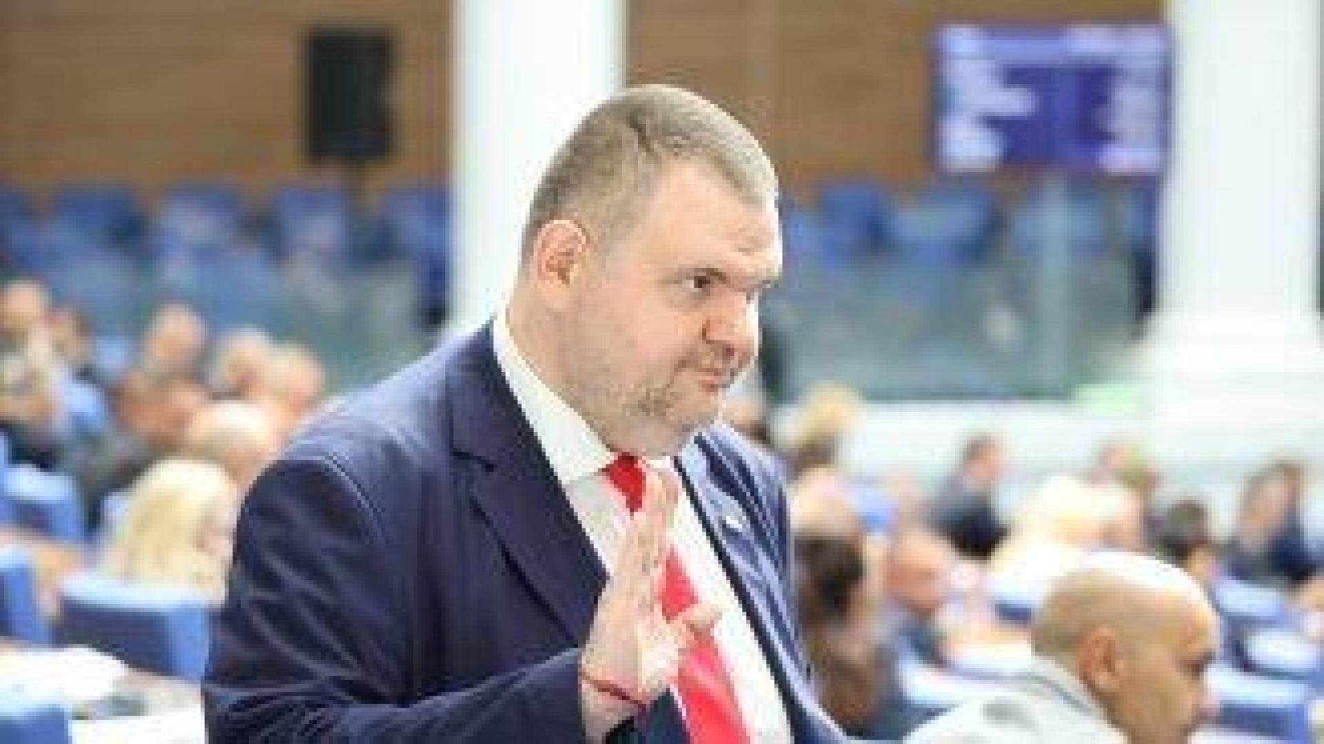 Делян Пеевски: Избори няма да има, чичо Румен да връща кетъринга