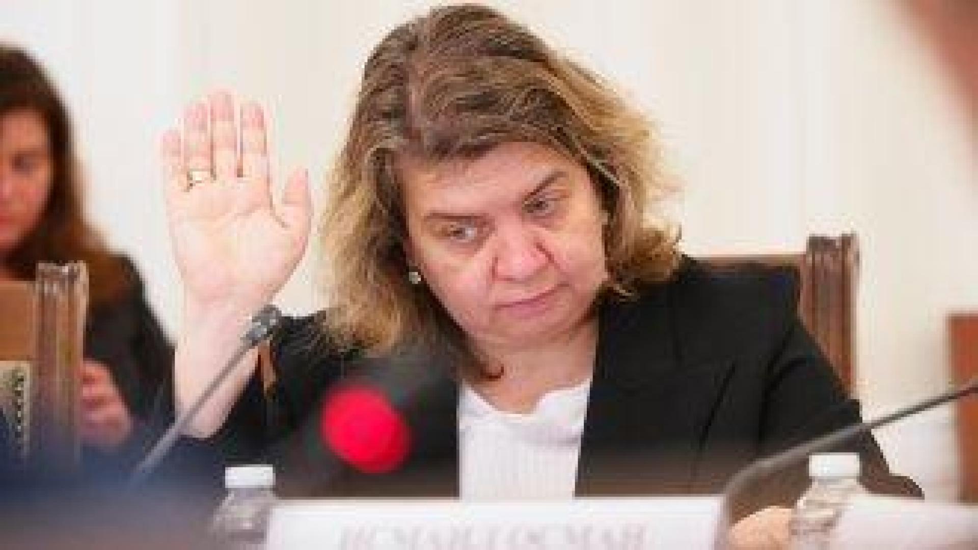 Киселова очаква "стабилността да бъде възстановена" следващата седмица