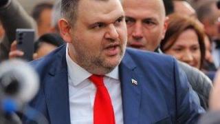 Пеевски разпореди на Теменужка Петков да дада веднага пари за коли на Радев