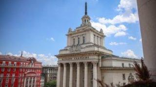 Рестарт: Заседават коалиционният съвет на управляващите и Министерският съвет