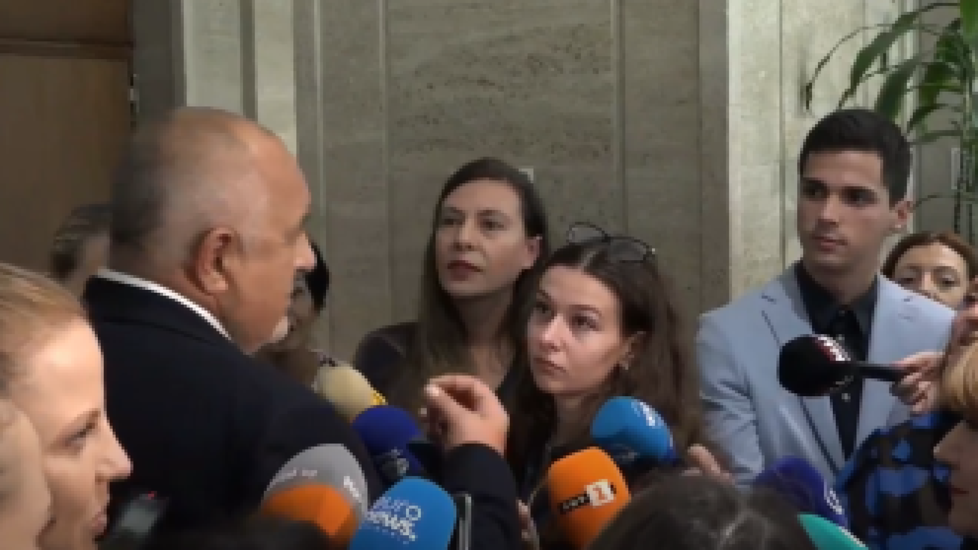 Борисов: Не съм нервен изобщо, просто ми дуднеш в ухото