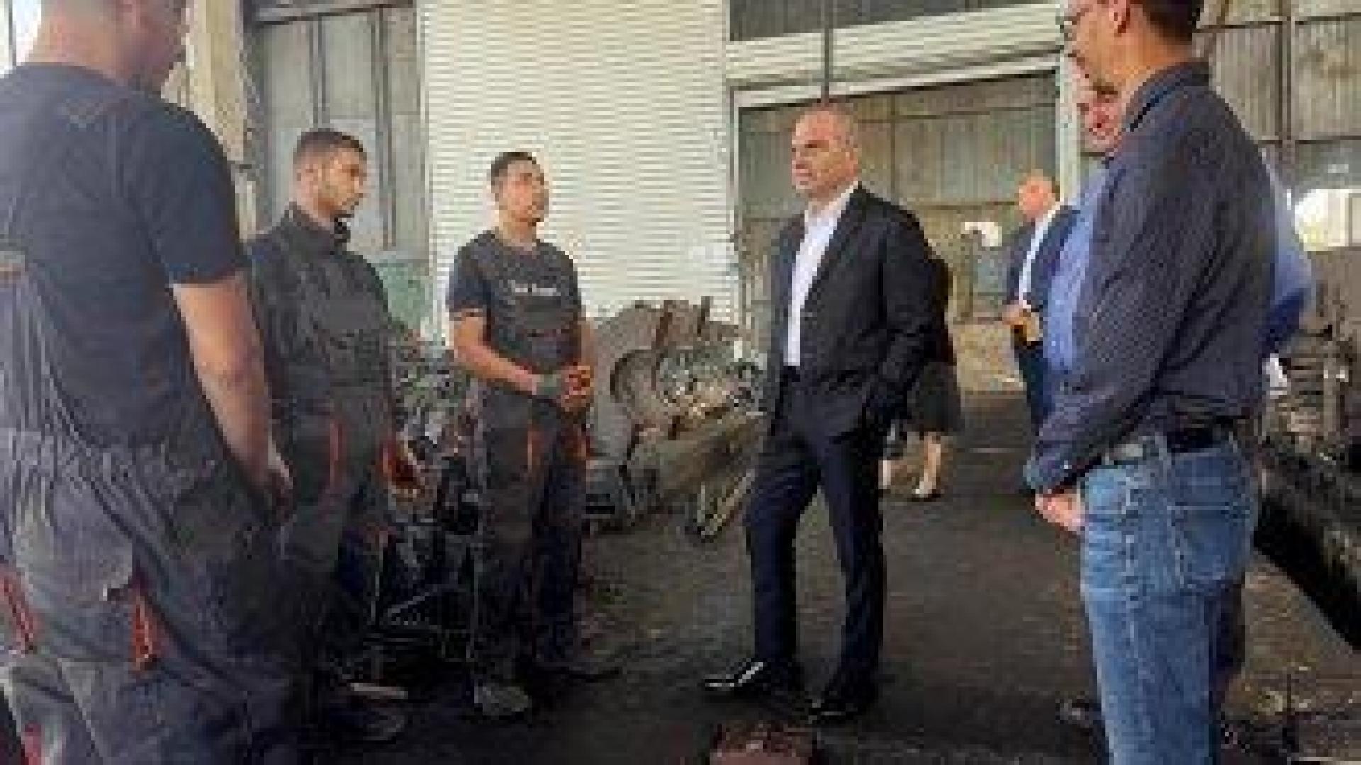 Караджов иска пари за ремонт на 8 жп депа заради новите влакове