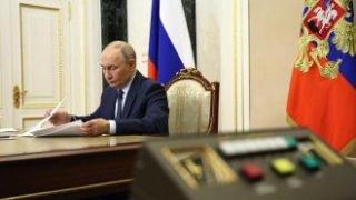 Къде работи Путин: Клонирани кабинети, горите на Валдай, 14 системи за ПВО