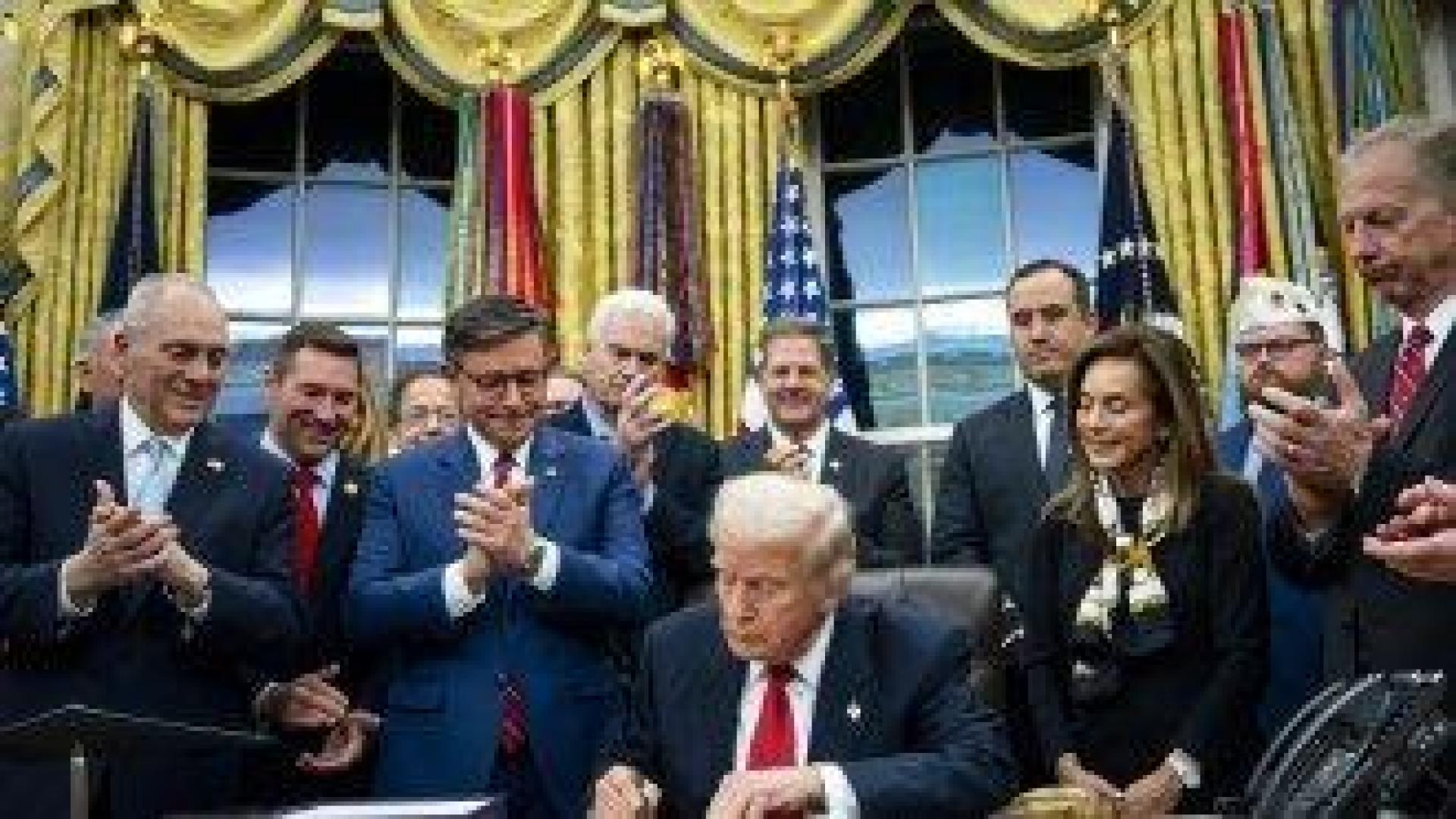 Тръмп подписа закона за край на най-дългата бюджетна парализа в САЩ