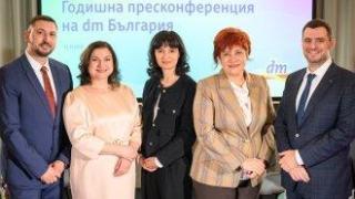 Оборотът на dm в България е над 483 млн. лв.
