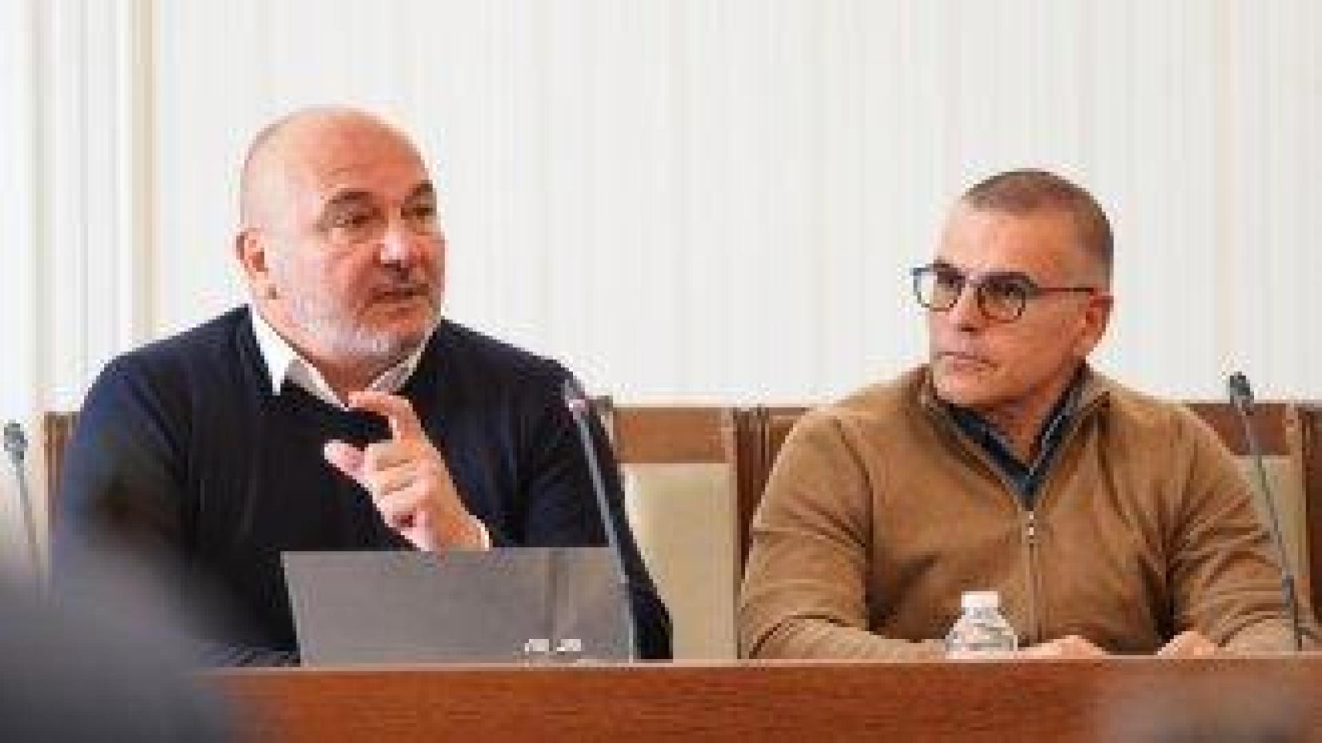 Дефицитите не се овладяват, дългът нараства: Любомир Дацов критикува Бюджет 2026