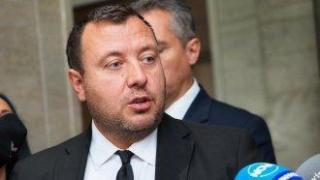 "Възраждане" иска Радев пак да предложи референдум за еврото