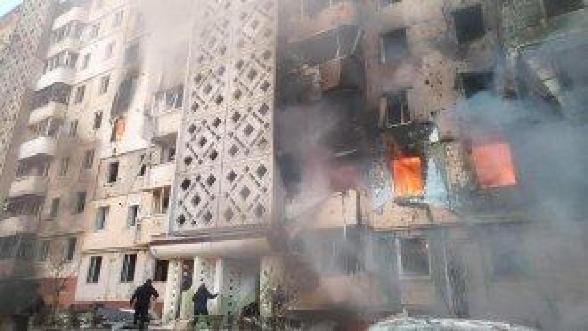 Руски удари убиха 10 души в Западна Украйна и раниха близо 50 в Харков