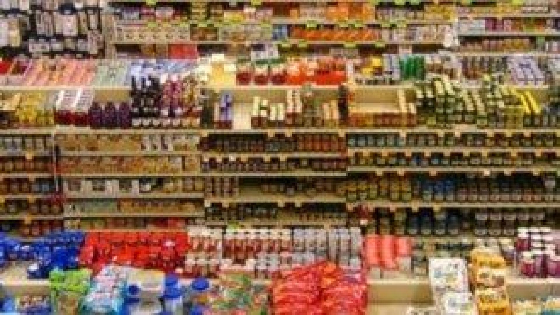 Държавата отлага с 6 месеца по-високи такси, след като бизнесът алармира за ударно поскъпване