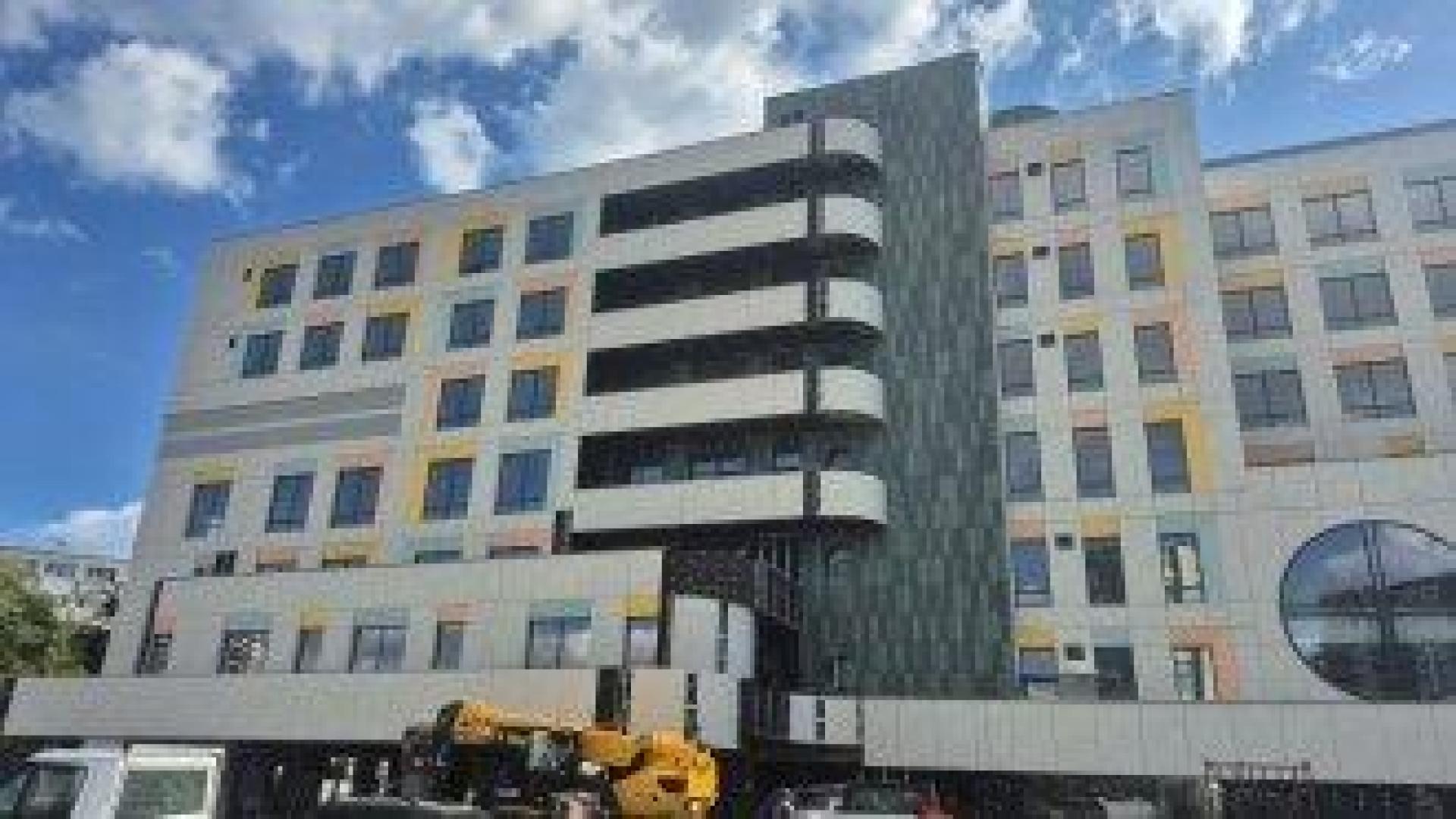 Община Бургас ще привлича български лекари от чужбина за новата детска болница