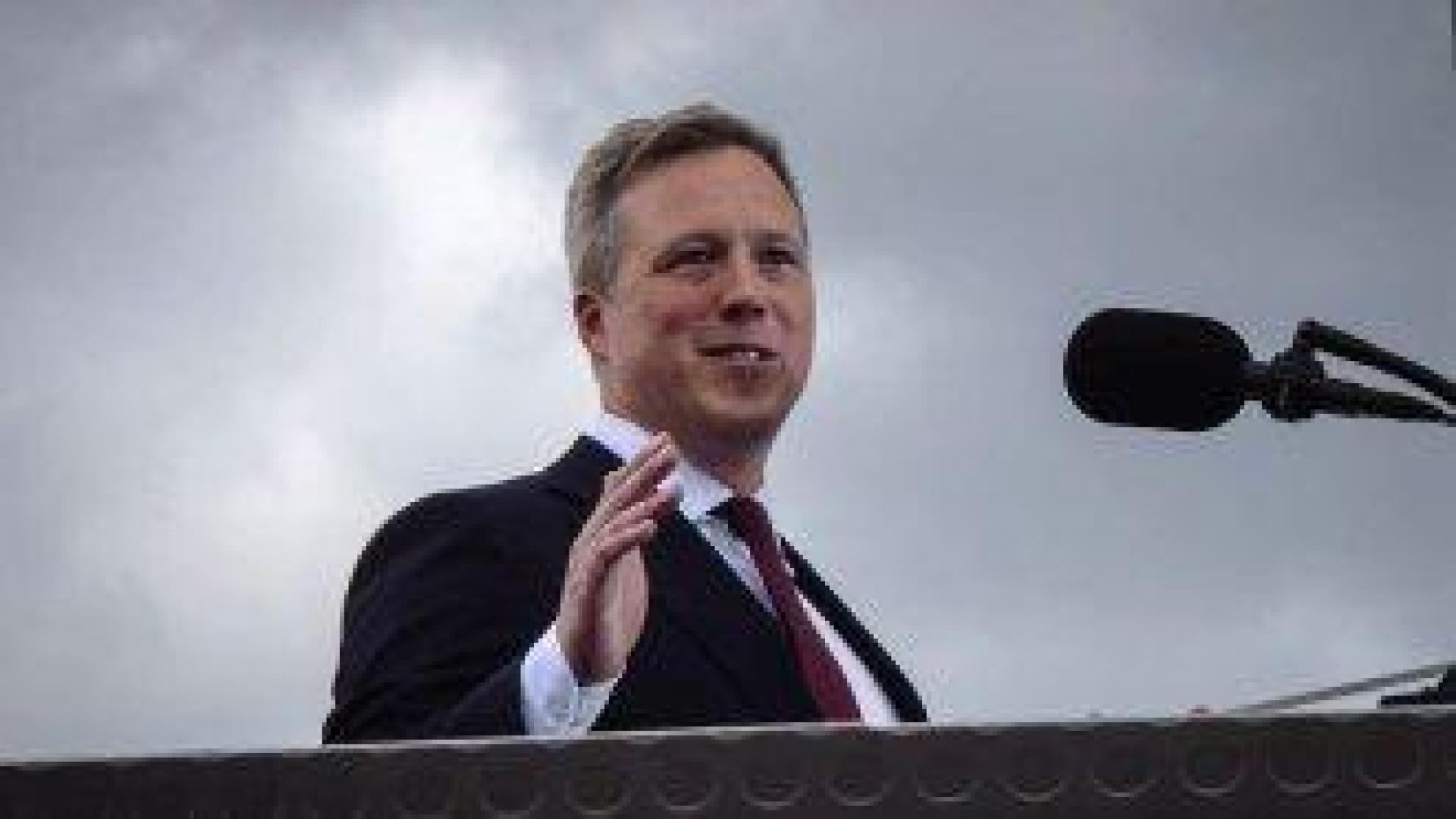 САЩ, Русия и Украйна преговарят в Абу Даби по мирния план на Тръмп